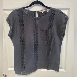 Levi’s cotton top